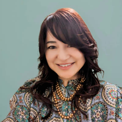 菅本 美紀